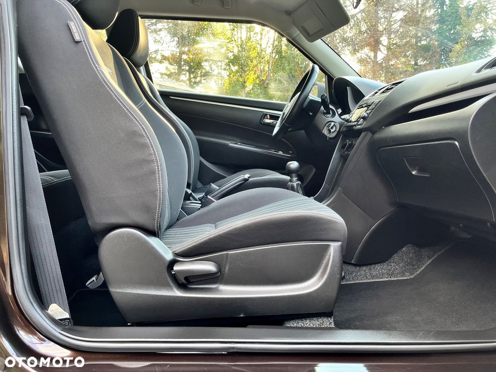Suzuki Swift 1.2 30 Jahre - 11