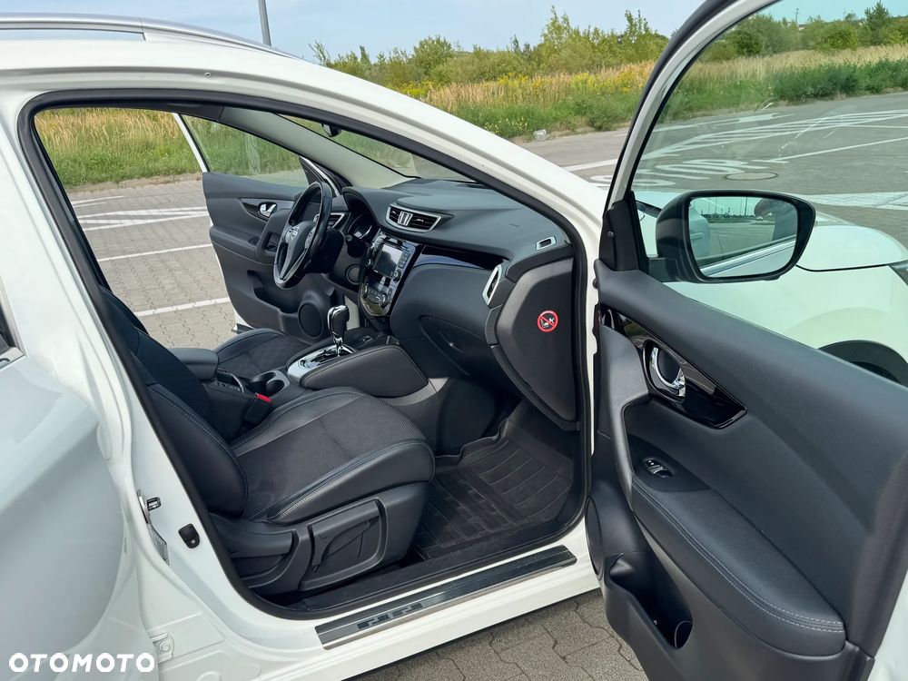 Nissan Qashqai 1.2 DIG-T Tekna Xtronic - 16