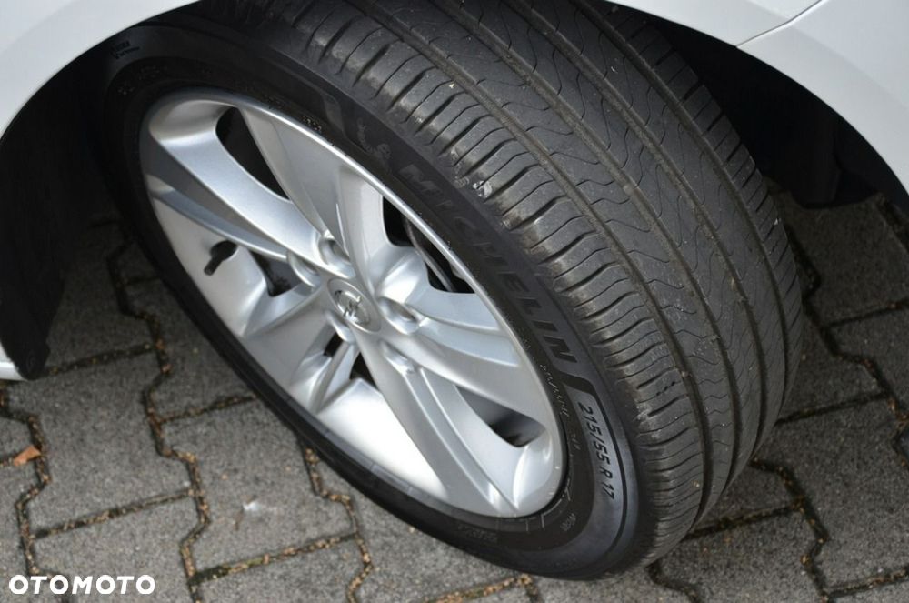 Opel Insignia - 16