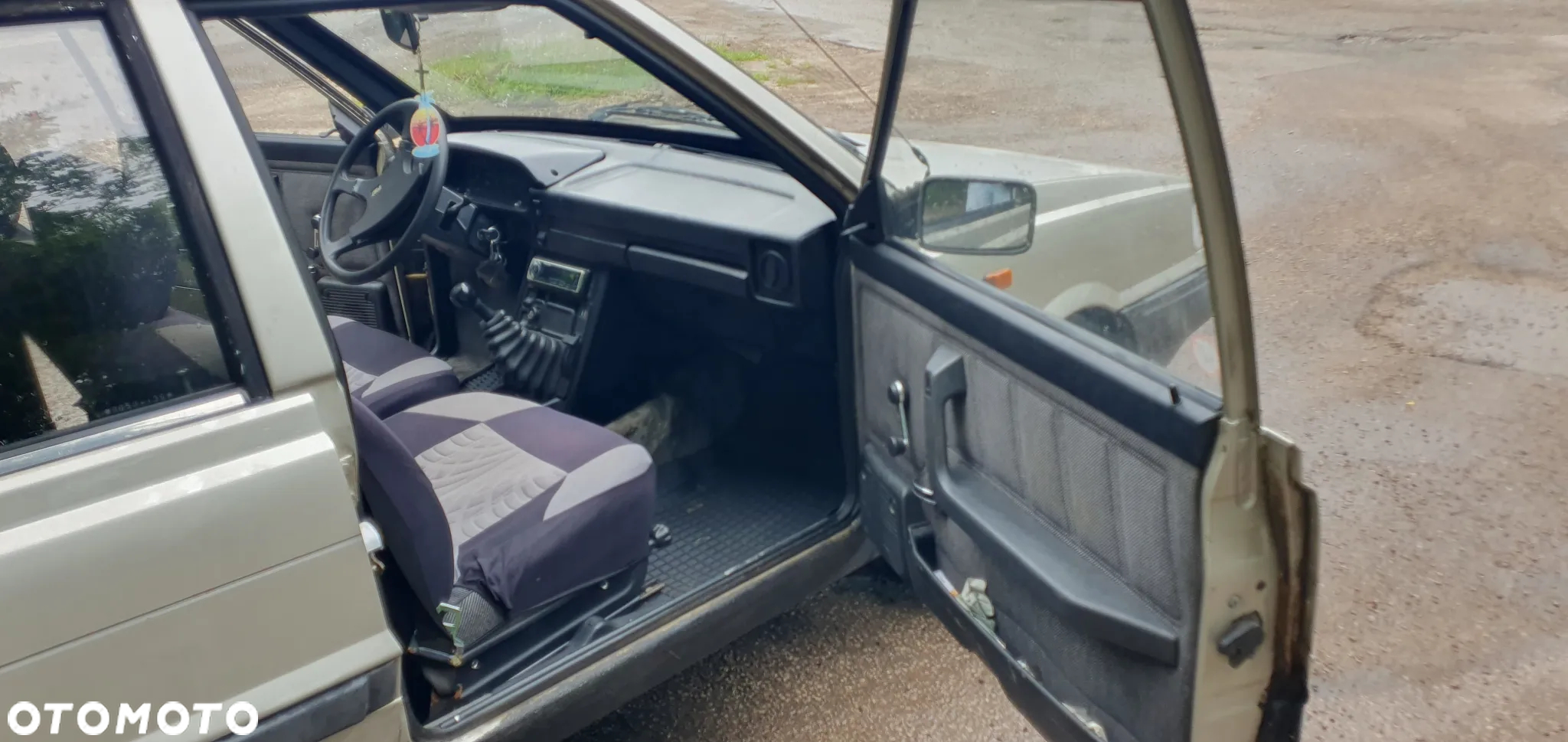 Polonez 1.5 - 14