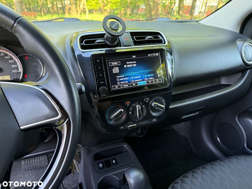 Mitsubishi Space Star AS&G 1.2 CVT Spirit+ - 17