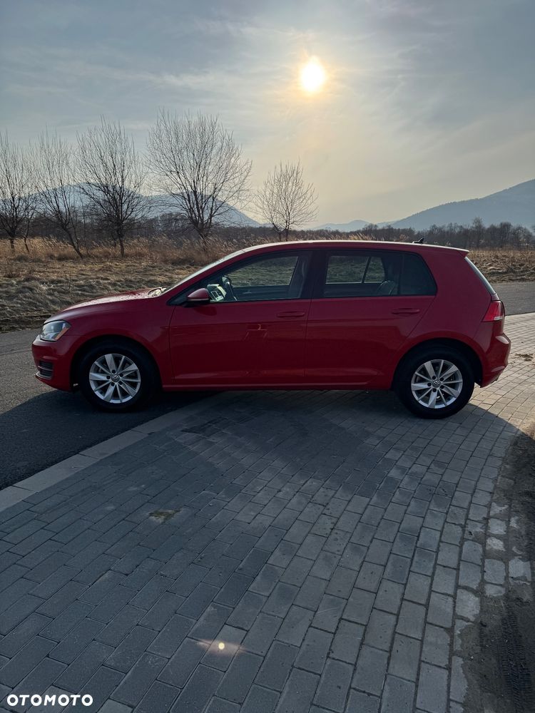 Volkswagen Golf - 9