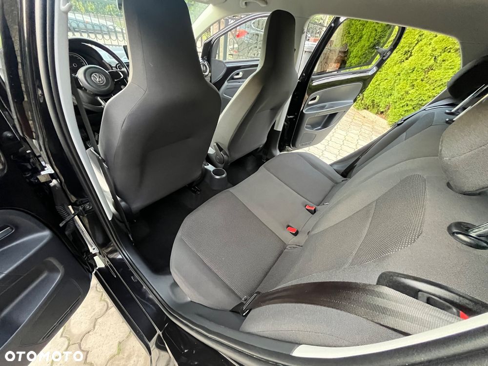 Volkswagen up! - 22