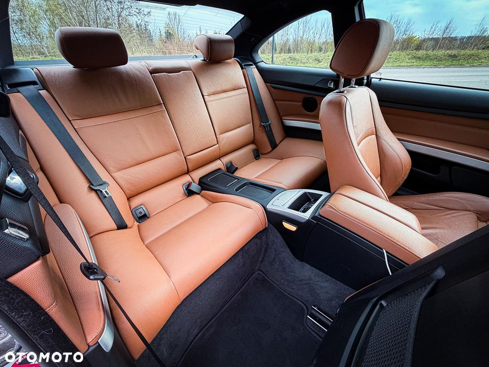 BMW Seria 3 325i M Sport Edition - 19