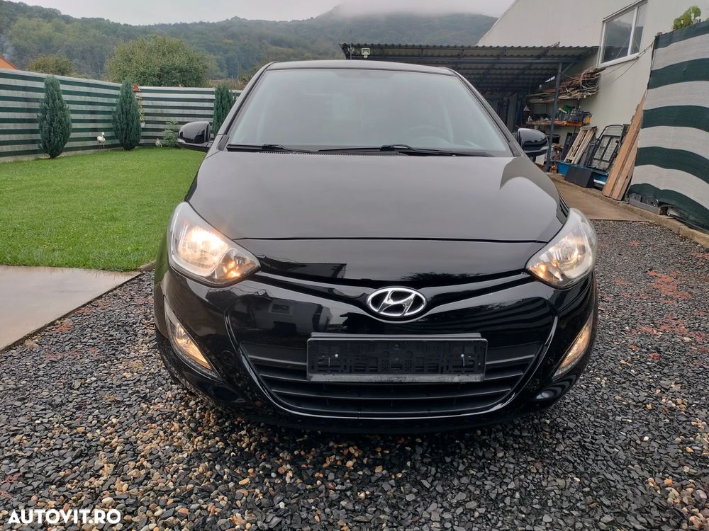 Hyundai i20 - 15