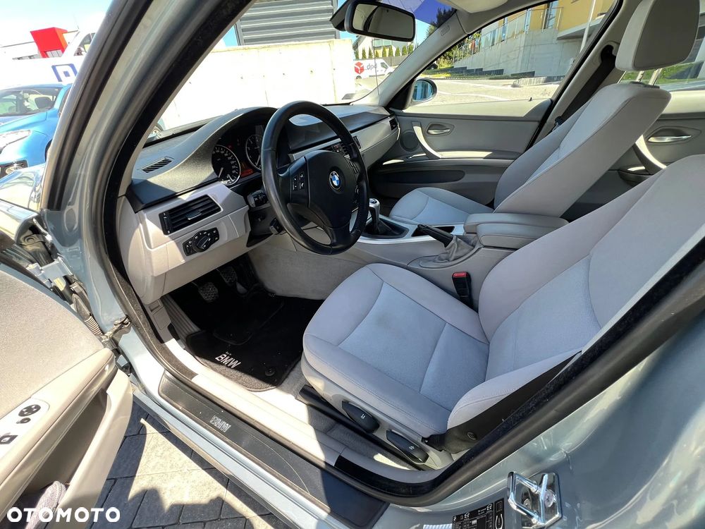 BMW Seria 3 - 7