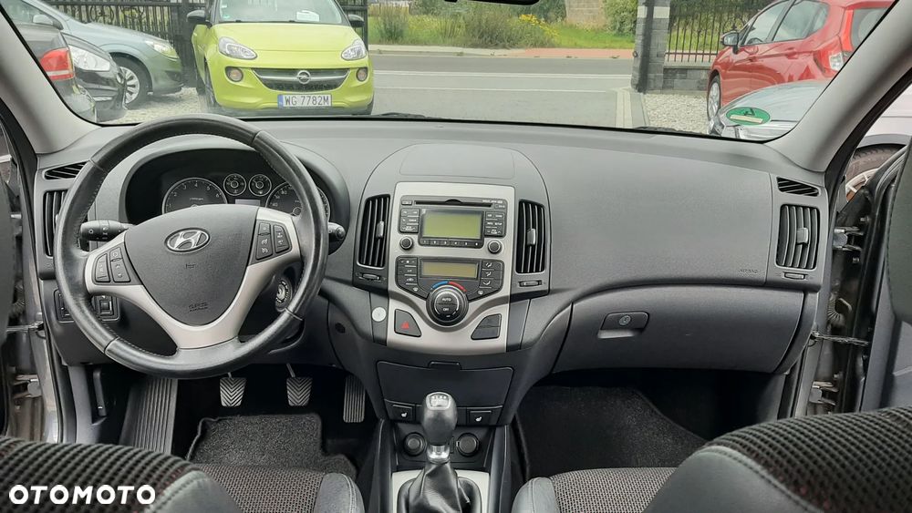 Hyundai i30 1.4 Edition Plus - 12