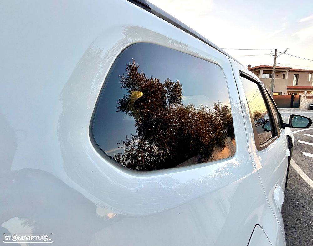 Dacia Duster 1.5 Blue dCi Prestige 4WD - 36