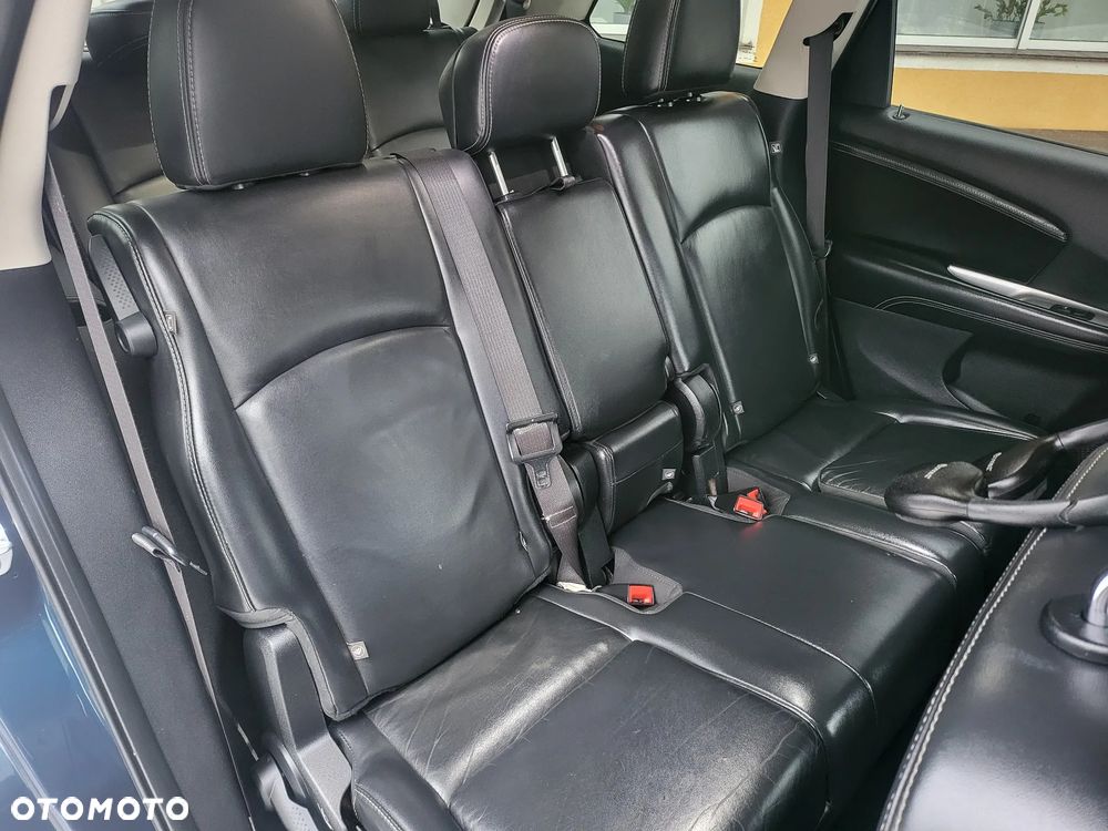 Fiat Freemont 2.0 Multijet 16V DPF Automatik Allrad Black Code - 24