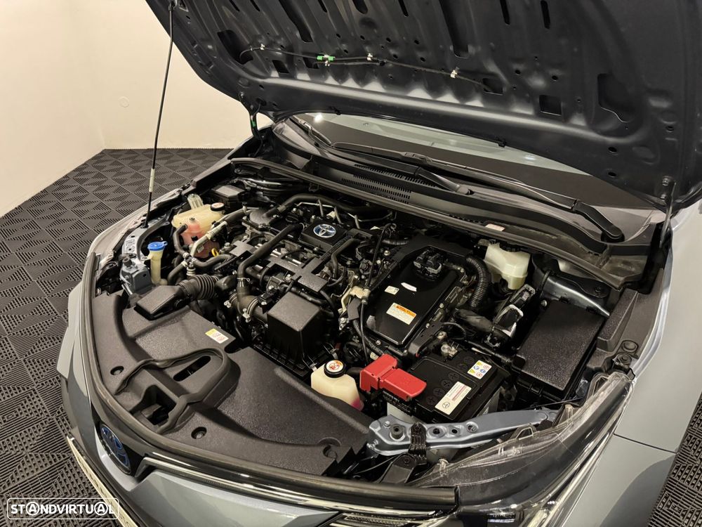 Toyota Corolla 1.8 Hybrid Exclusive - 55