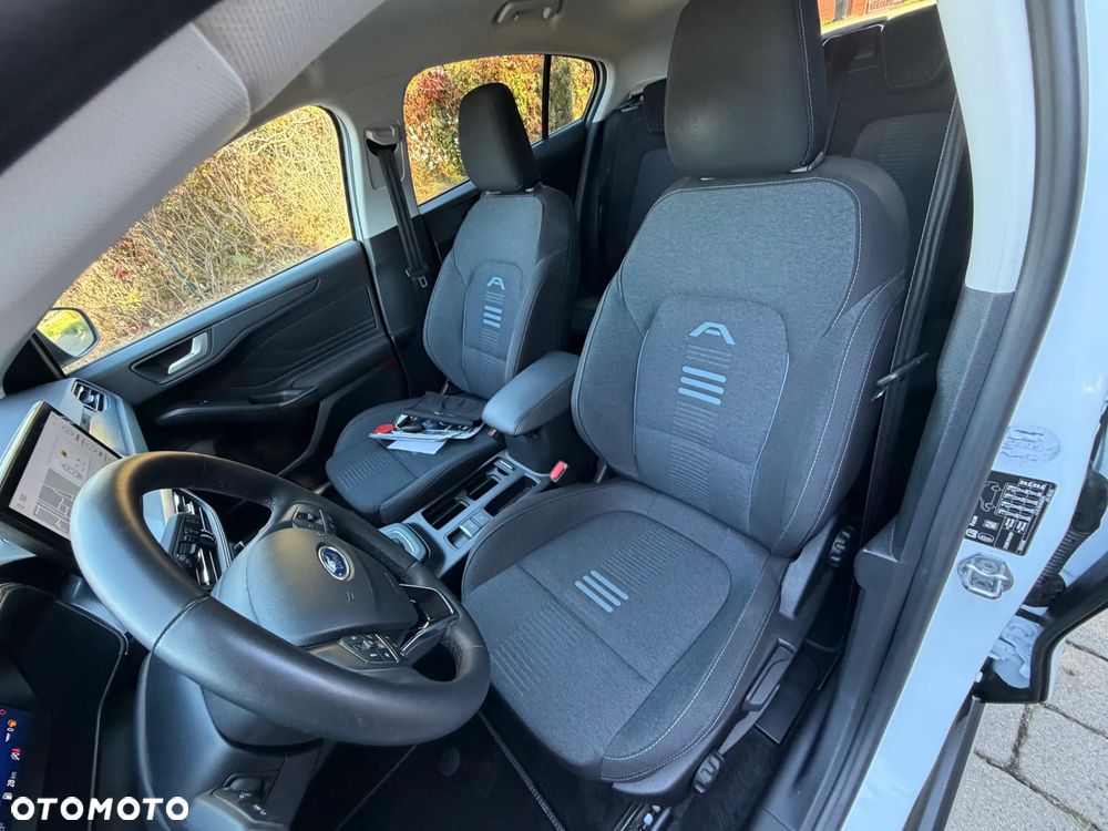 Ford Focus 1.0 EcoBoost Hybrid ACTIVE - 21