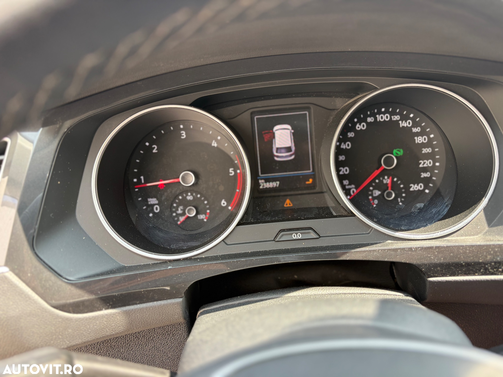 Volkswagen Tiguan 2.0 TDI DPF DSG Comfortline - 33