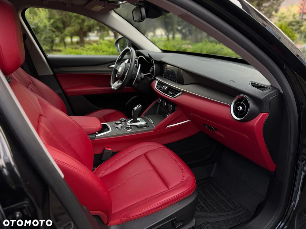 Alfa Romeo Stelvio 2.0 Turbo Estrema Q4 - 7