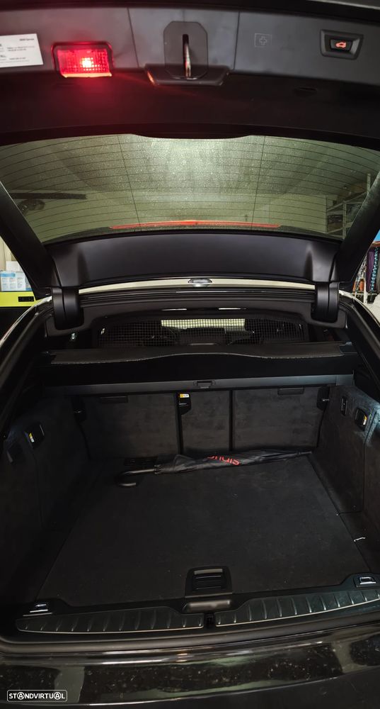 BMW 525 d Exclusive Auto - 11