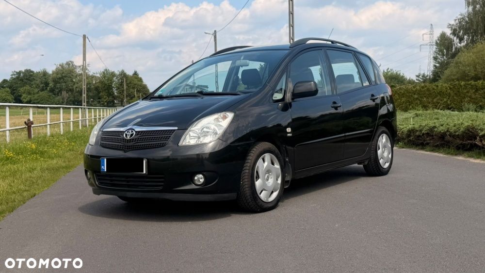Toyota Corolla Verso - 18