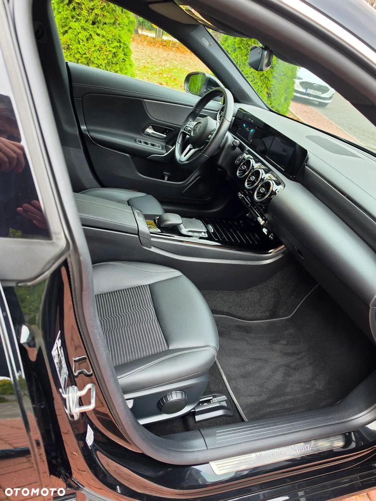Mercedes-Benz CLA - 9