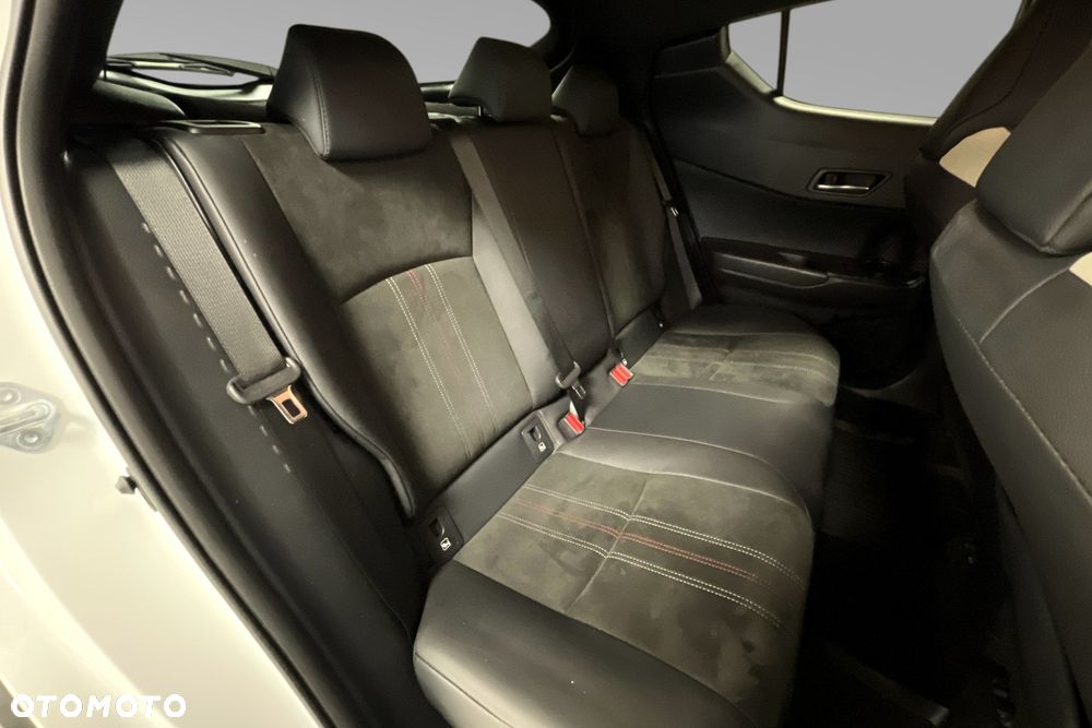 Toyota C-HR 1.8 Hybrid GR Sport - 22