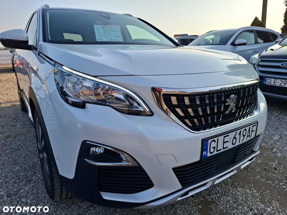 Peugeot 3008 PureTech 130 Stop & Start GPF EAT8 Allure - 1