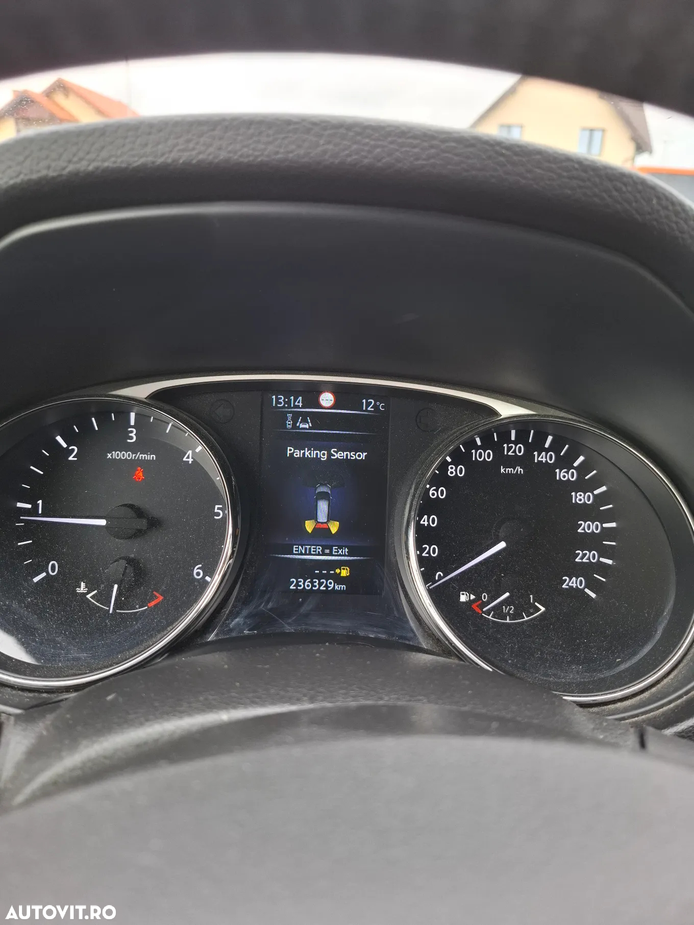 Nissan X-Trail 1.6L dCI Start/Stop Tekna - 32