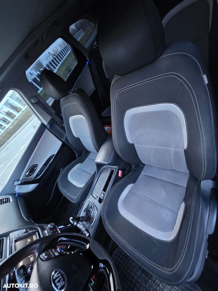 Kia Ceed 1.6 GDI DCT Platinum Edition - 9