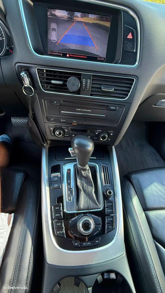 Audi Q5 2.0 TDI quattro Stronic - 13