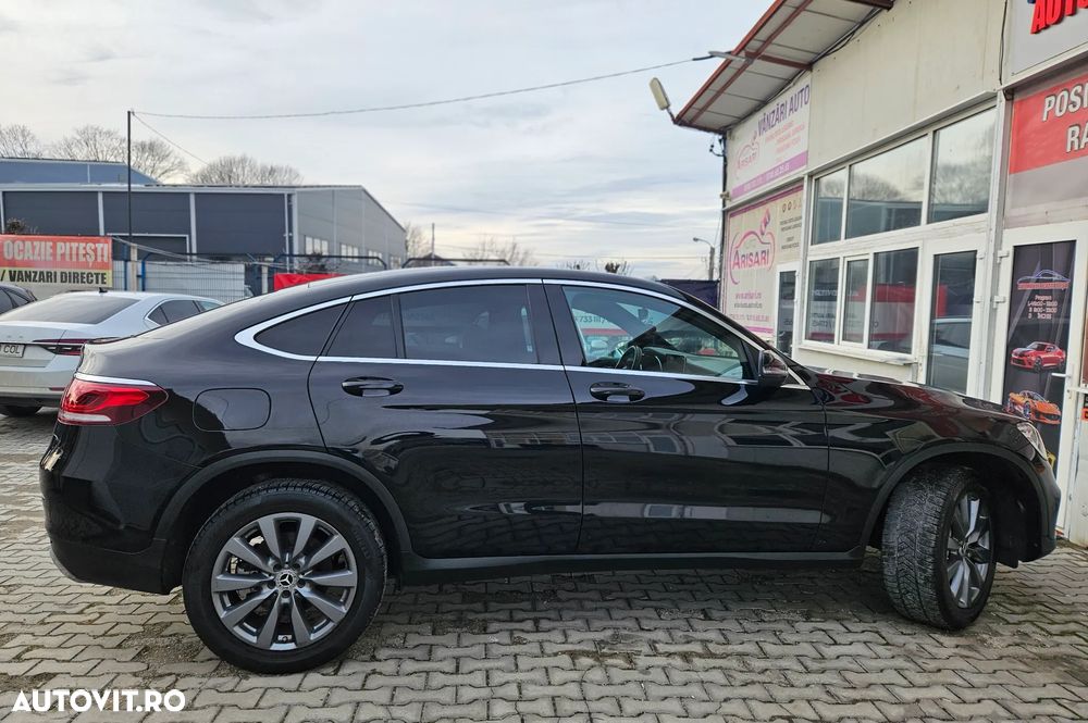 Mercedes-Benz GLC Coupe 300 de 4Matic 9G-TRONIC - 4