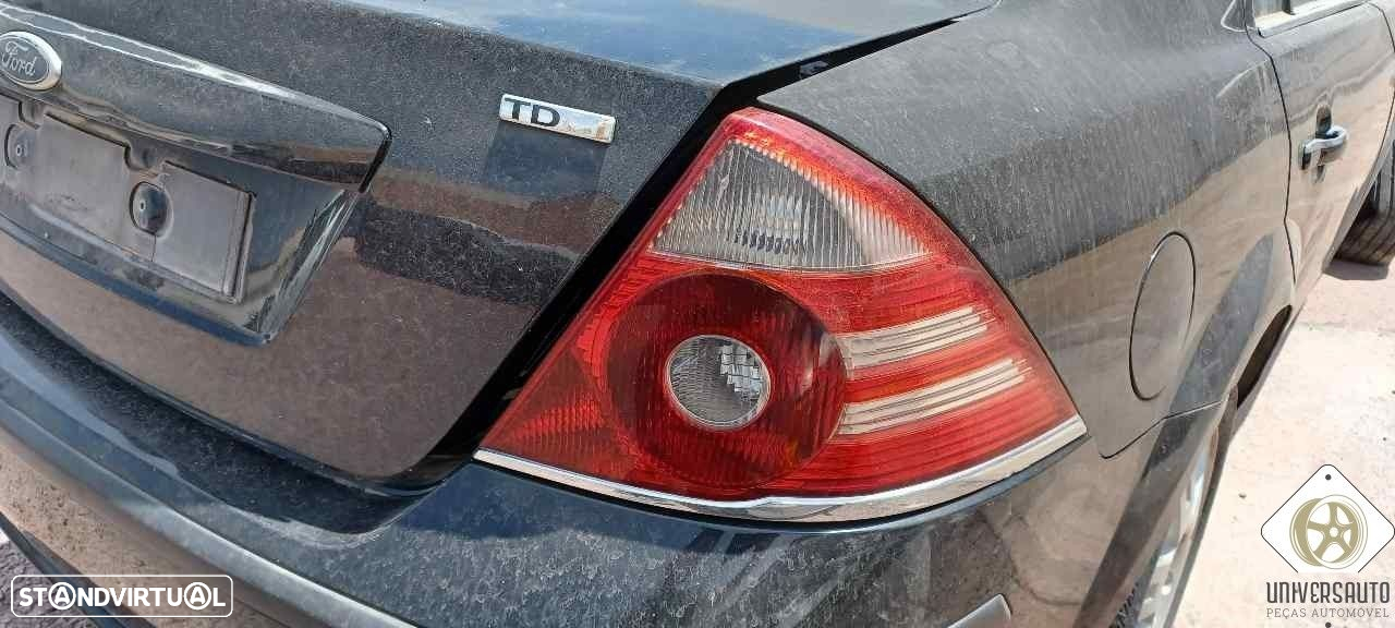 FAROLIM TRASEIRO DIREITO FORD MONDEO III 2005 - 4