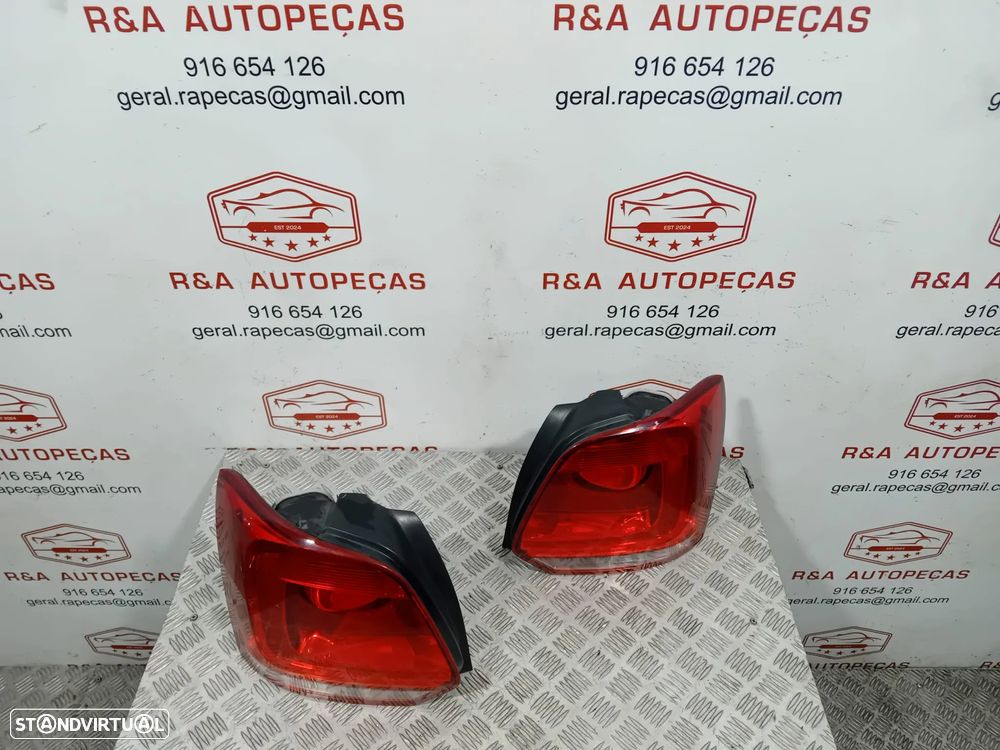 Farolim Esquerdo VW Polo 6R Original - 3