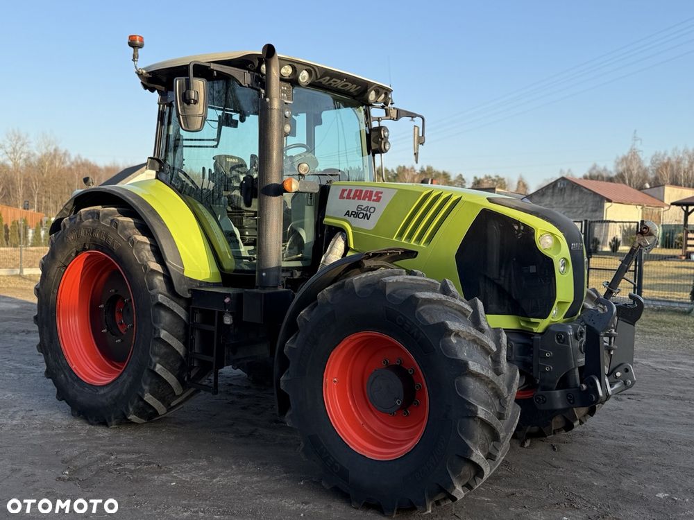 Claas ARION 640 - 4