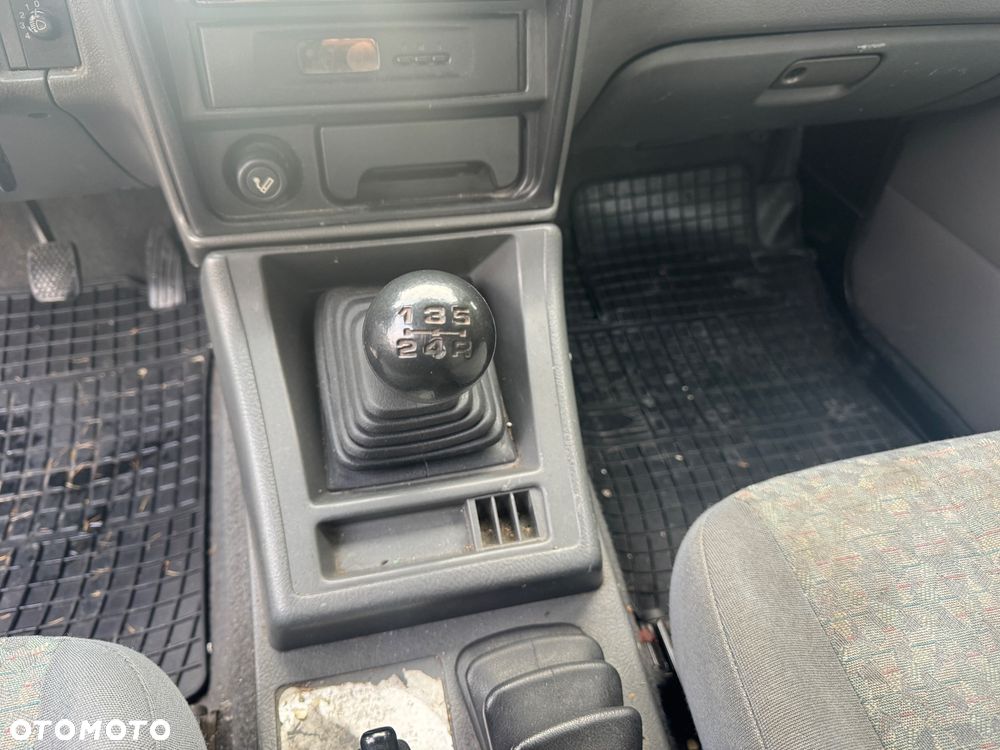 Suzuki Vitara 1.6 JLX Metal Top - 12