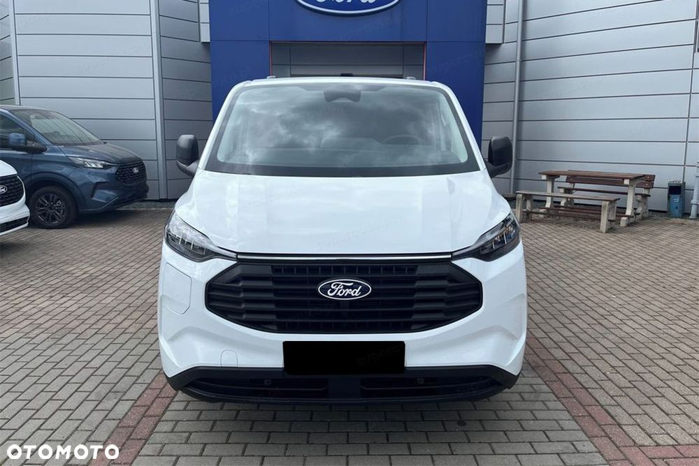 Ford Transit Custom 320 L2H1 Trend PHEV CVT 2.5 232KM - 4
