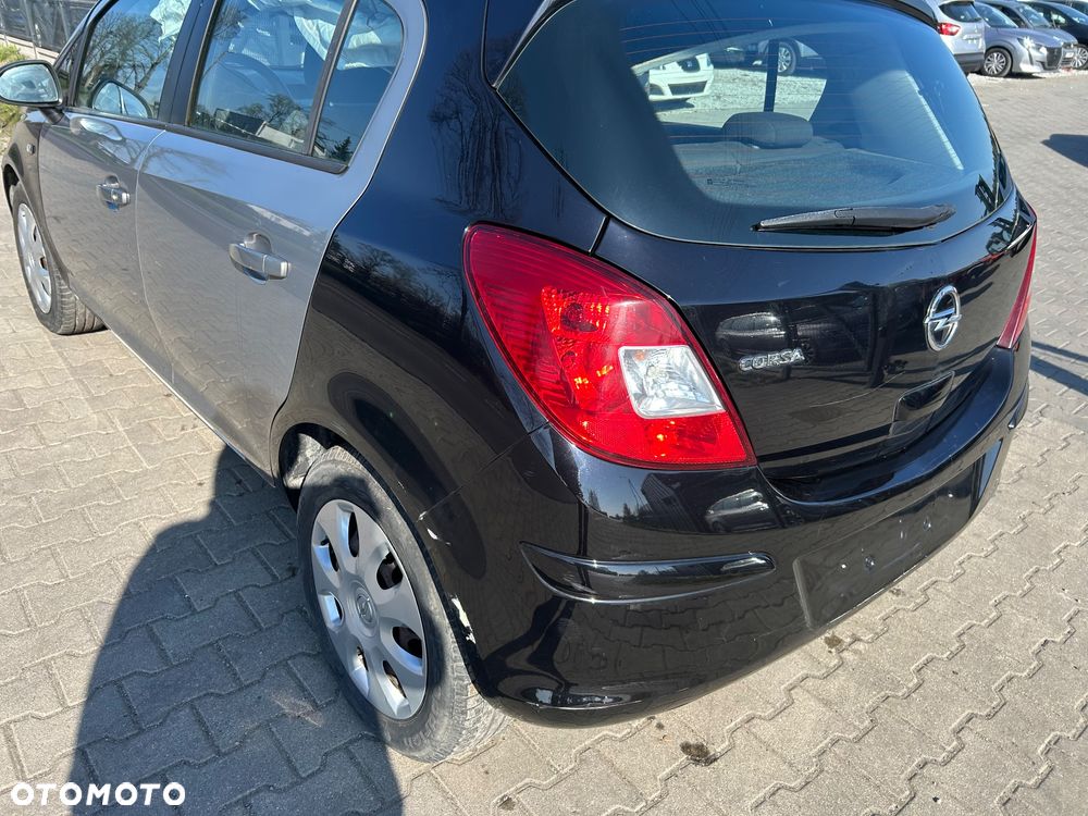 Opel Corsa - 24
