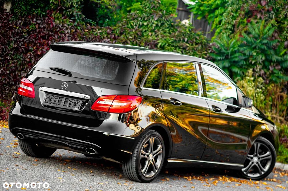 Mercedes-Benz Klasa B 220 4-Matic Style - 20