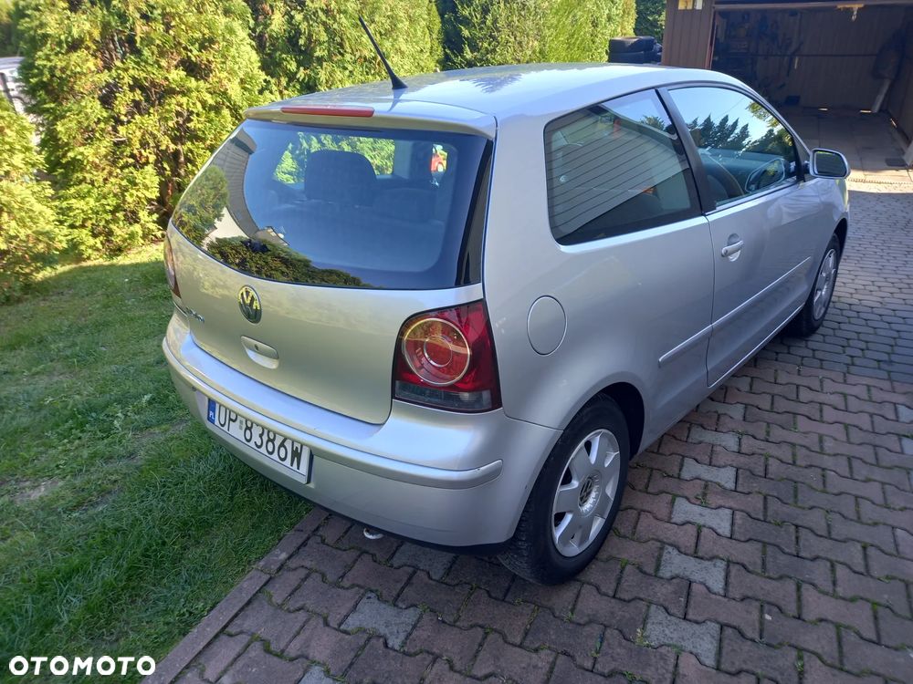 Volkswagen Polo - 12