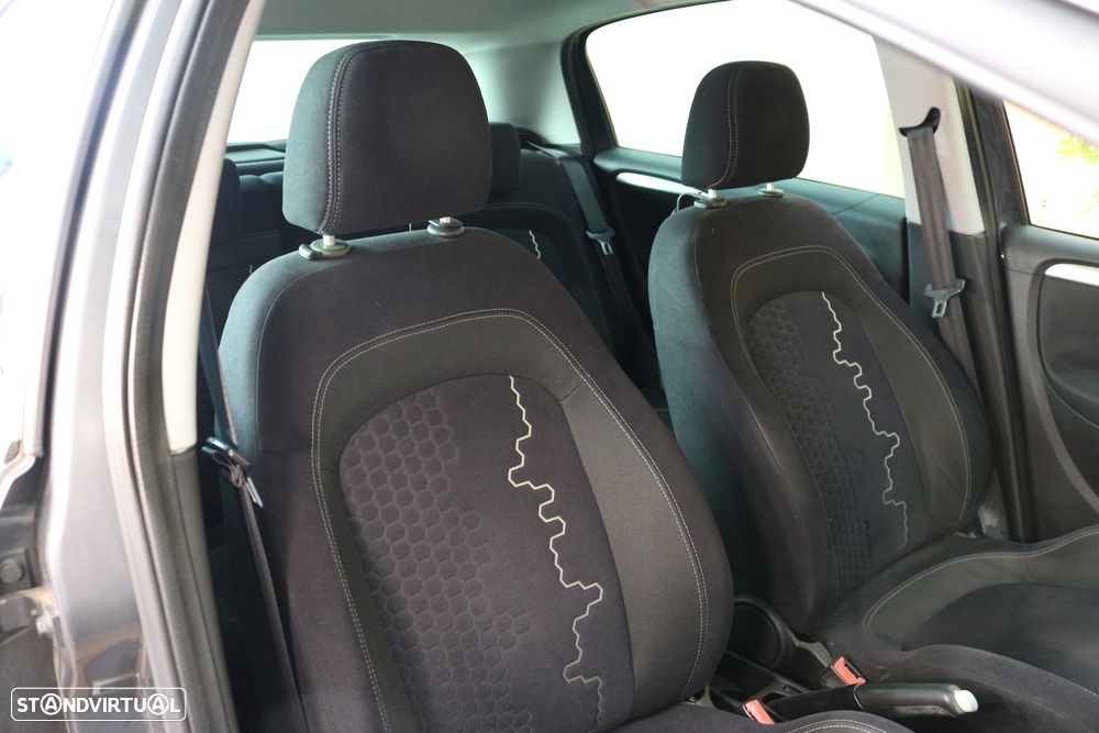 Fiat Punto Evo ver-1-3-m--jet-lounge-s-s - 28