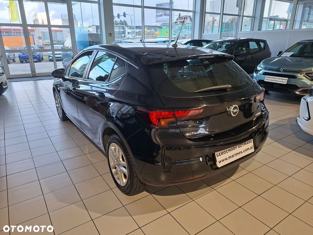 Opel Astra - 4