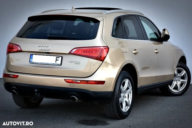 Audi Q5 3.0 TDI Quattro S tronic - 10