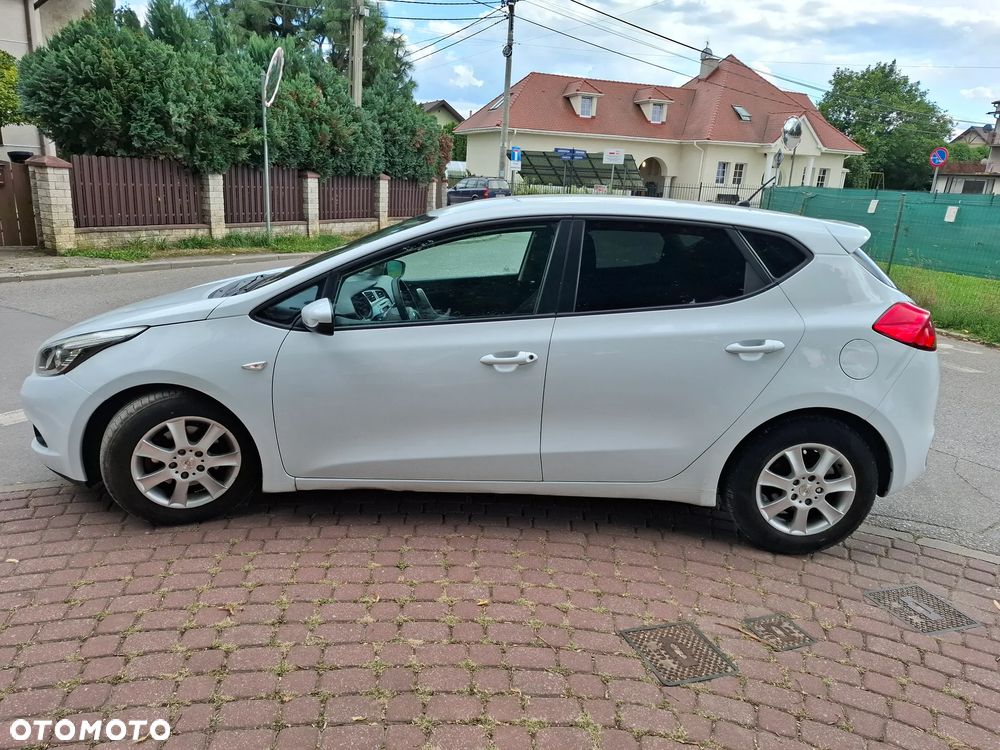 Kia Ceed - 5
