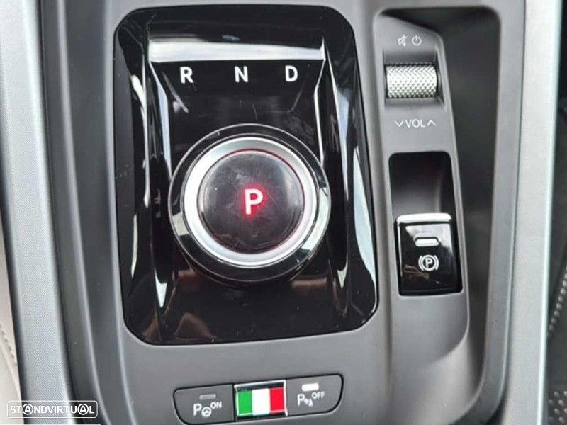 Alfa Romeo Tonale 1.5 Hybrid Veloce - 24
