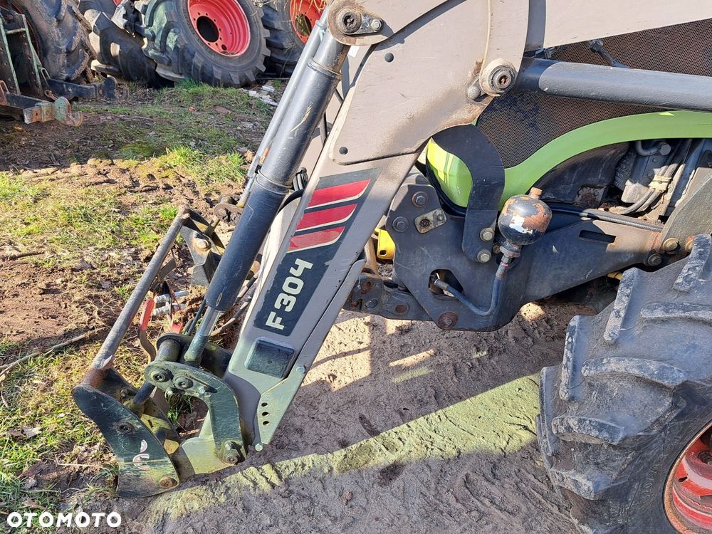 Claas Nexos 240F 4X4 - 33