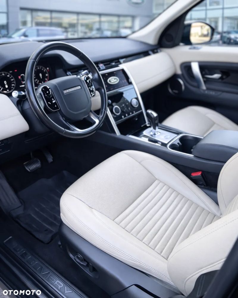 Land Rover Discovery Sport P250 SE - 13