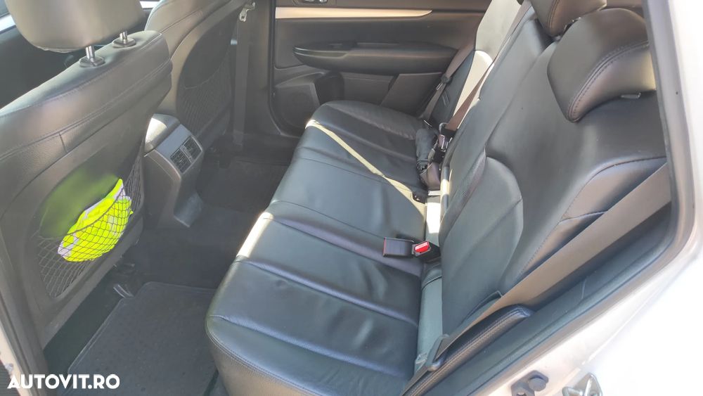 Subaru Legacy ver-2-0i-cvt-emotion - 4