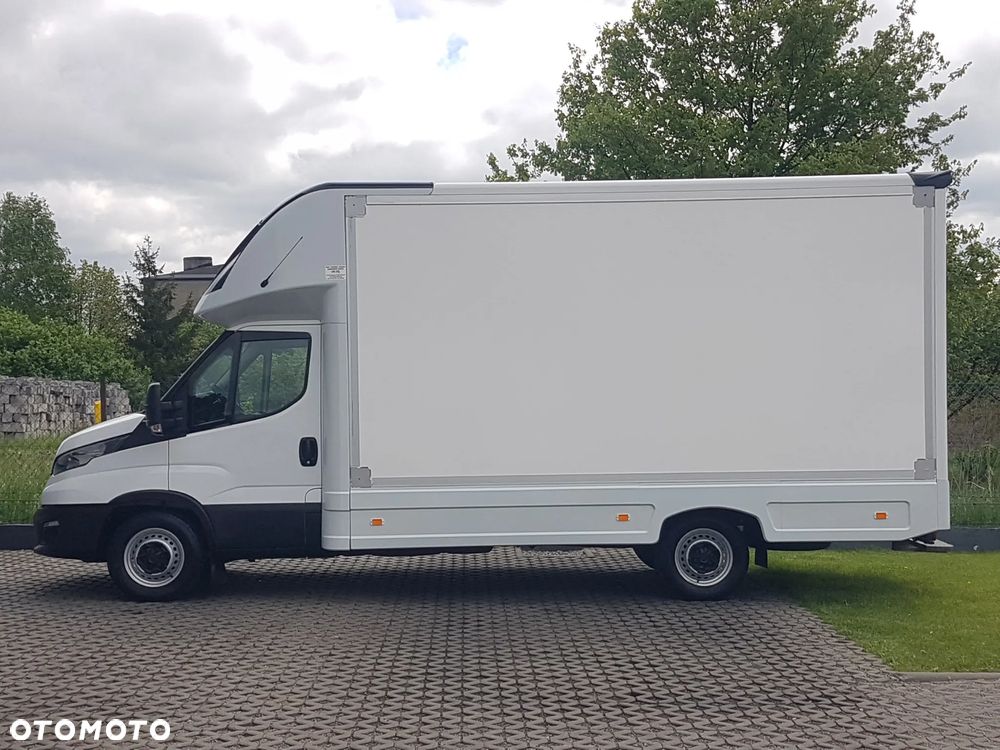 Iveco DAILY KONTENER NISKOPODŁOGOWY 4,43x2,23x2,42 SKLEP FOODTRUCK BAR KLIMA KONIOWÓZ KAMPER - 11