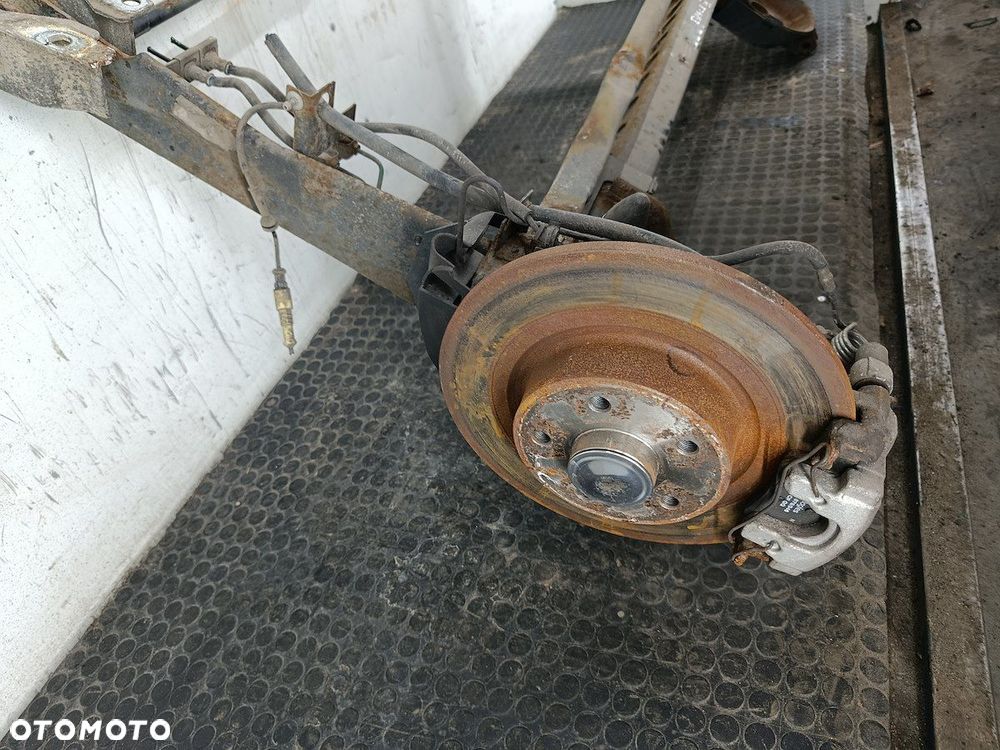 BELKA ZAWIESZENIA, OŚ TYŁ  RENAULT ESPACE IV 2.0 16V - 5