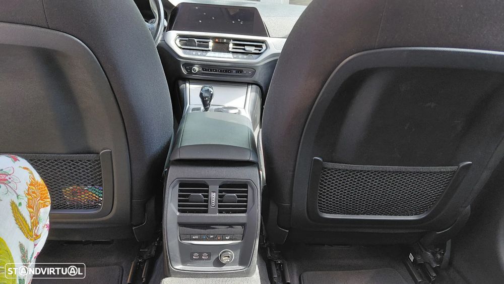 BMW 330 e Corporate Edition Auto - 10