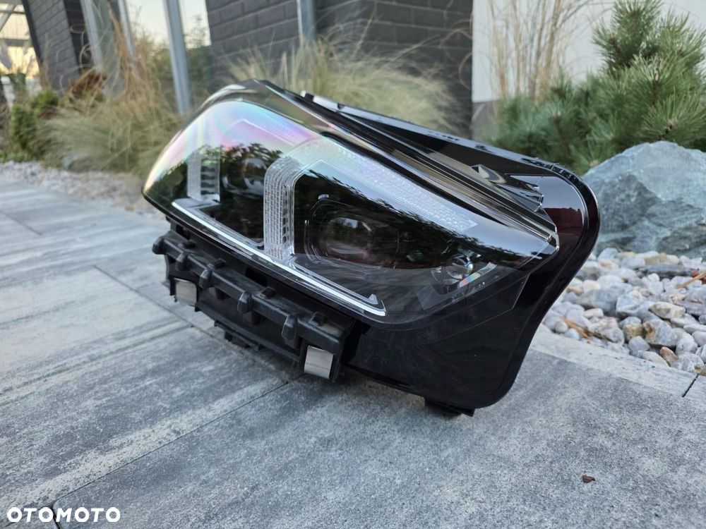 BMW X1 U11 Lampa prawa przód Full Led Adaptive 4A27816-01 Srebna - 4