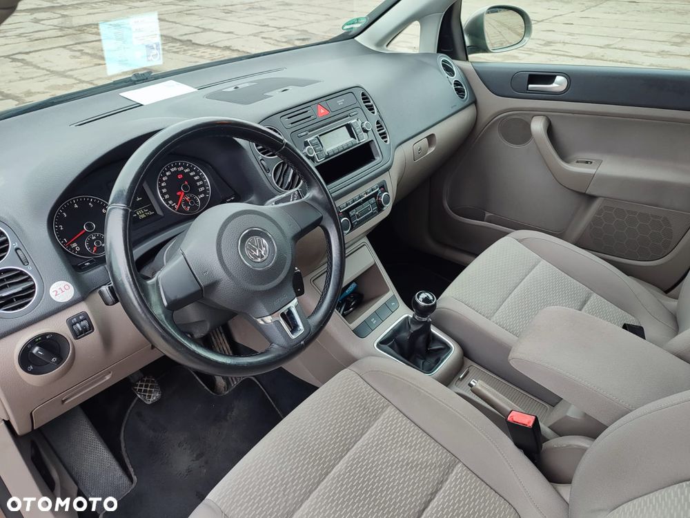 Volkswagen Golf Plus - 8