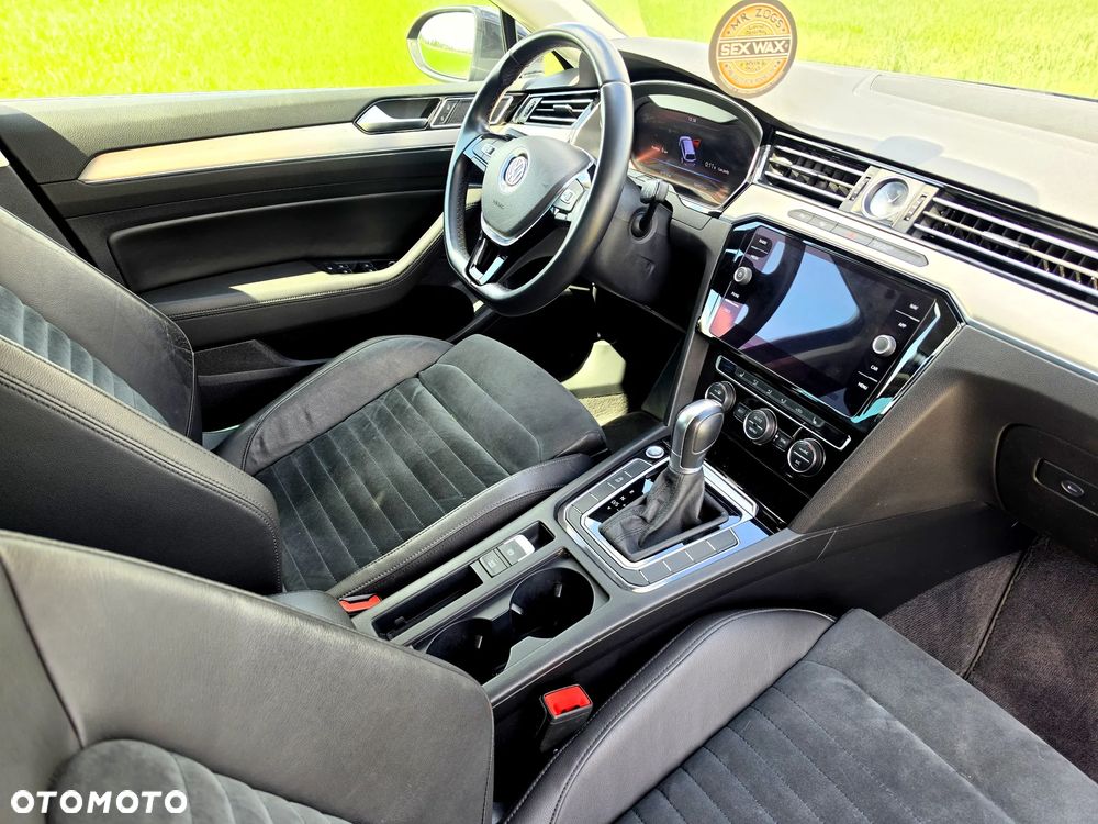 Volkswagen Passat 2.0 TDI BMT Highline DSG - 17