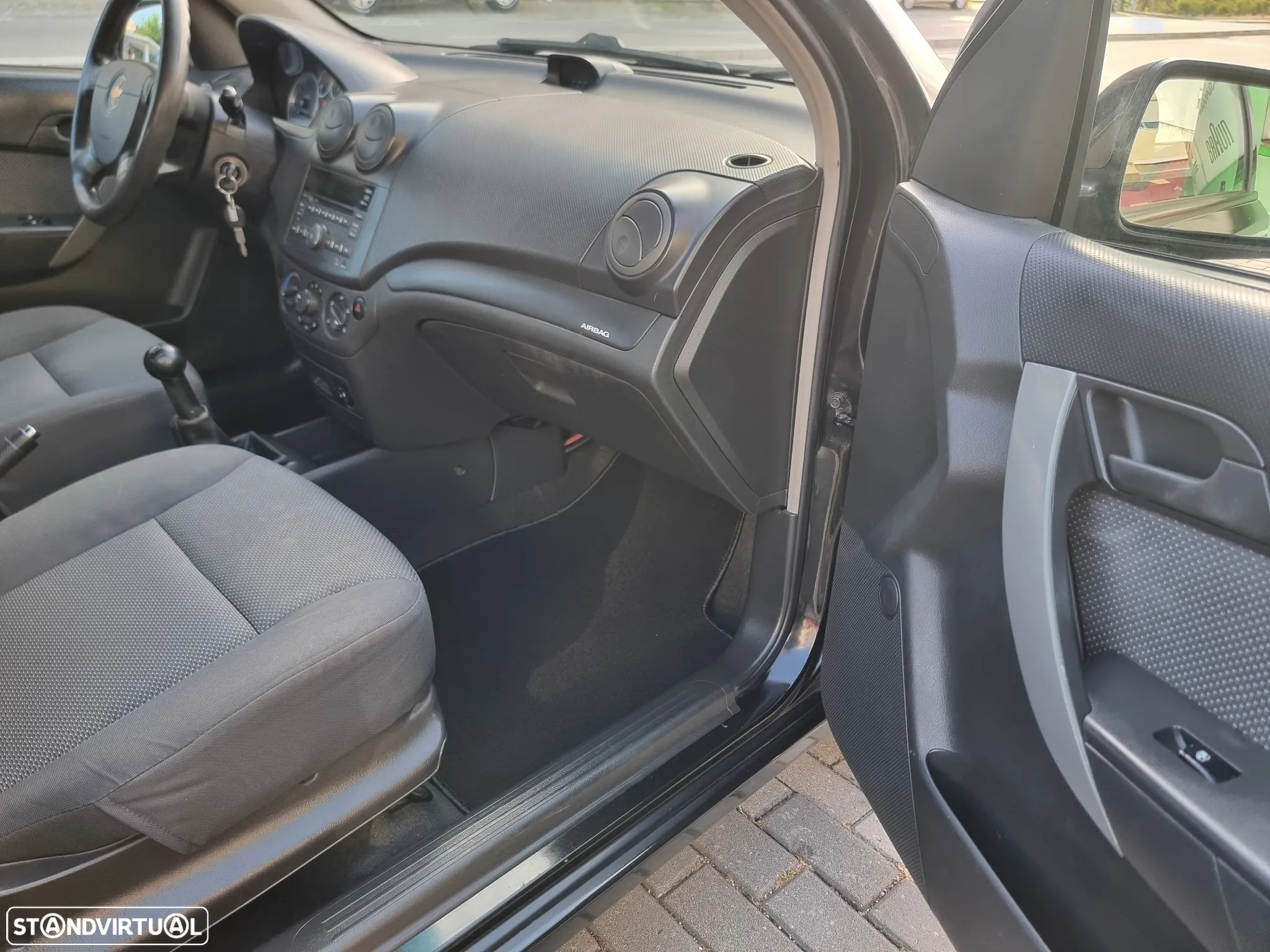 Chevrolet Aveo 1.2 LS - 12