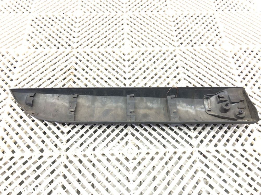 LISTWA DRZWI LEWY TYŁ  RENAULT MEGANE III Hatchback Van (BZ_) 2008 - 2015 1.5 dCi (BZ0D, BZ1G, - 2